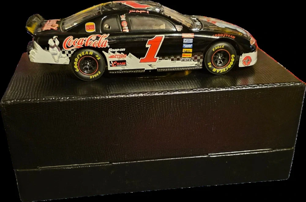 Dale Earnhardt Jr #1 Coca-Cola Polar Bear 1998 Monte Carlo Elite 1:24 Nascar